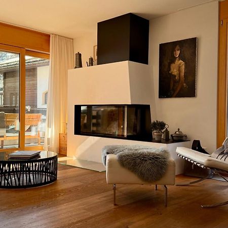 Stylish Home With Matterhorn View In The Center Zermatt Exterior photo